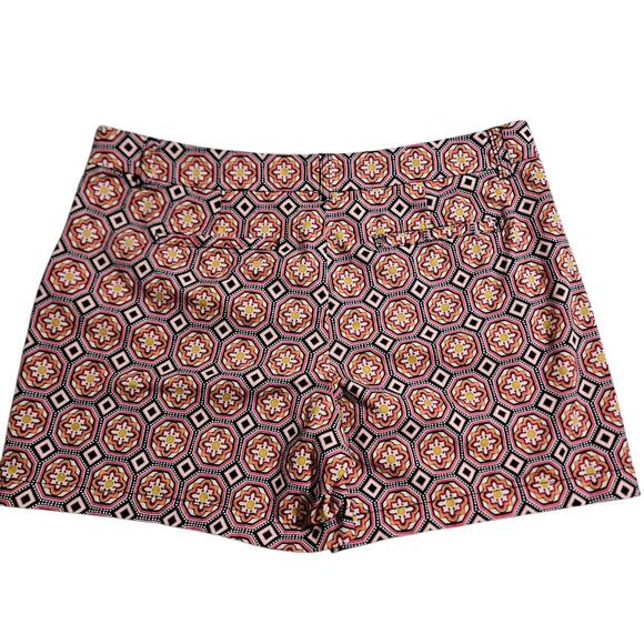 Crown & Ivy Shorts Size 14 Stretchy Button/Zip Fly Pockets Geometric Dressy - Picture 2 of 11